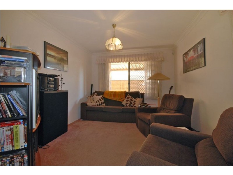 16 Doncaster Square, Currambine WA 6028