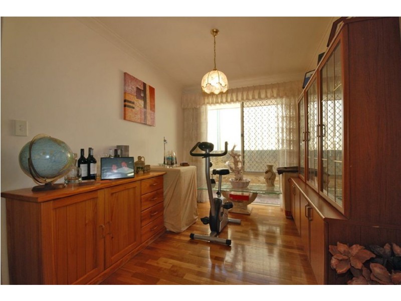 16 Doncaster Square, Currambine WA 6028