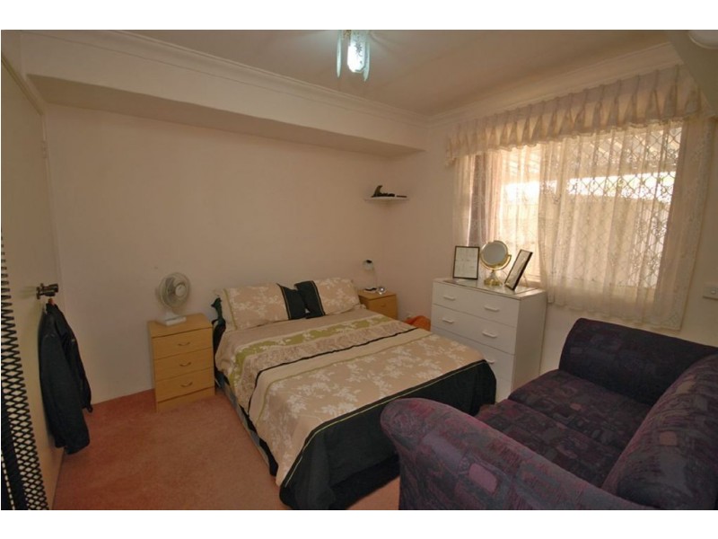 16 Doncaster Square, Currambine WA 6028