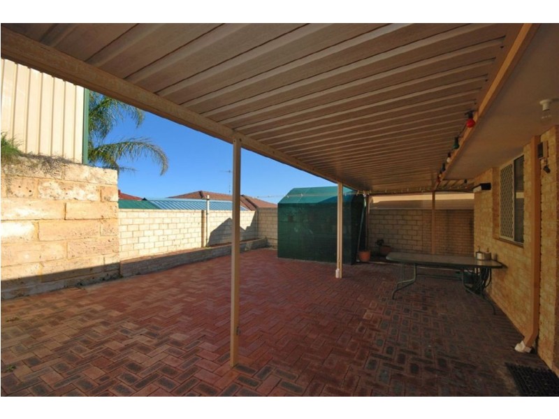 16 Doncaster Square, Currambine WA 6028