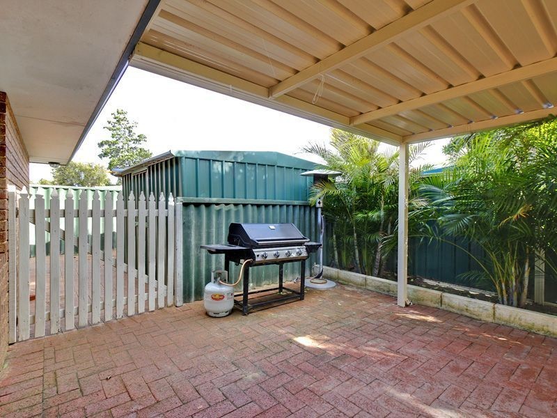 9 Cocos Place, Marangaroo WA 6064