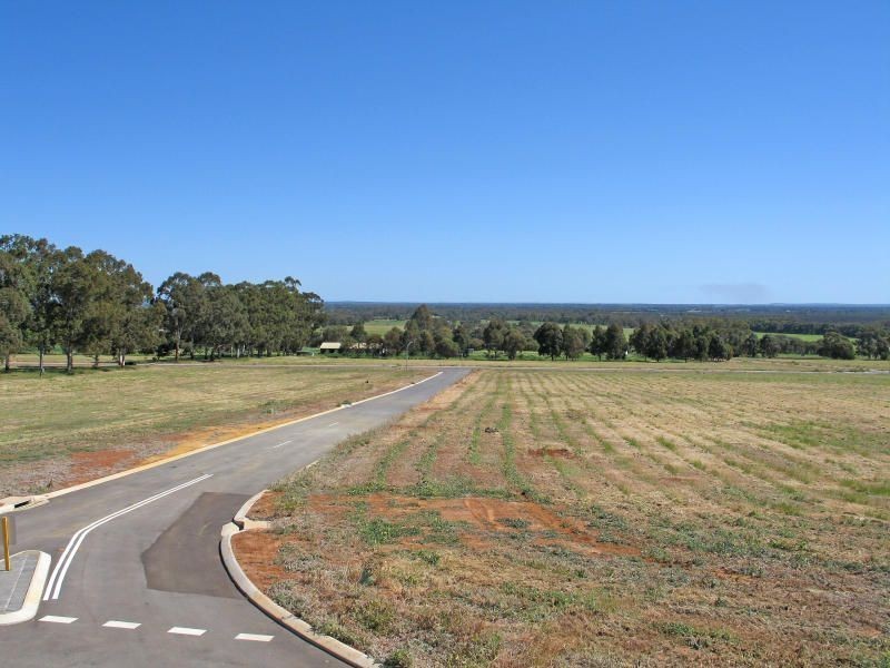 4 Cruden Place, Gingin WA 6503