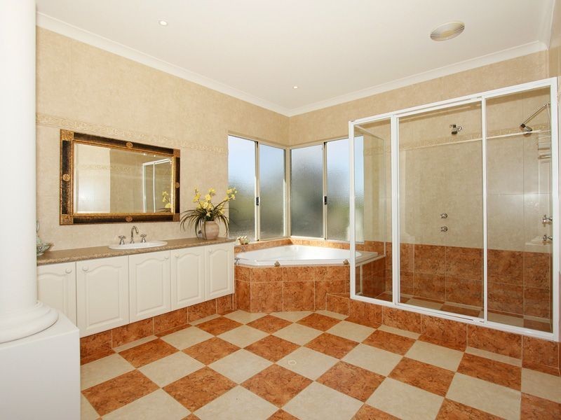 131 Santa Gertrudis, Lower Chittering WA 6084