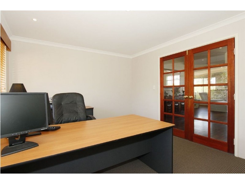 131 Santa Gertrudis, Lower Chittering WA 6084