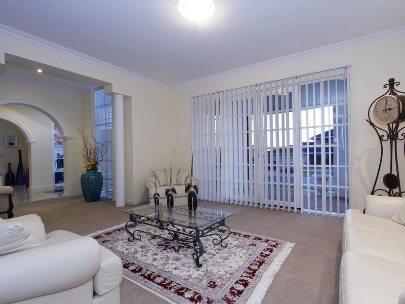 30 Mainsail Drive, Ocean Reef WA 6027