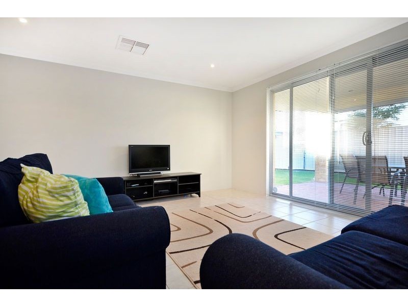 34 Olivedale Road, Madeley WA 6065