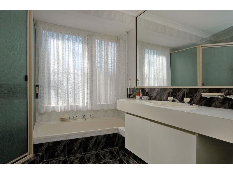 12 Mandarin Court, Craigie WA 6025