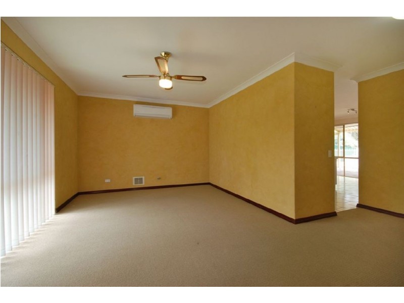 7 Palm Mews, Edgewater WA 6027