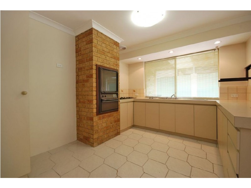 7 Palm Mews, Edgewater WA 6027