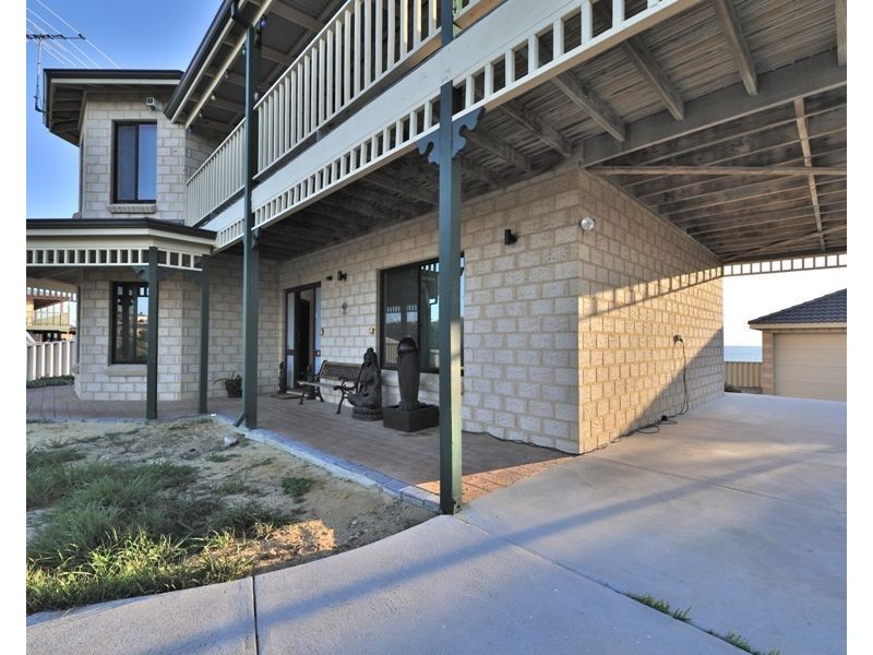 37 Graham Road, Quinns Rocks WA 6030