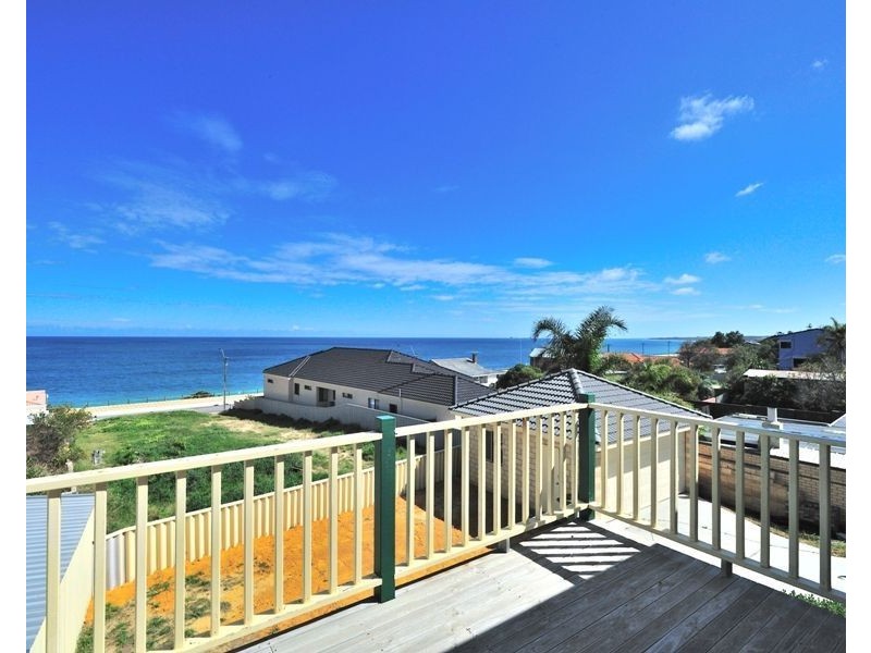 37 Graham Road, Quinns Rocks WA 6030