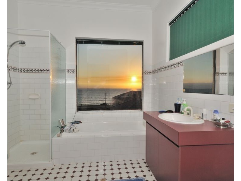 37 Graham Road, Quinns Rocks WA 6030