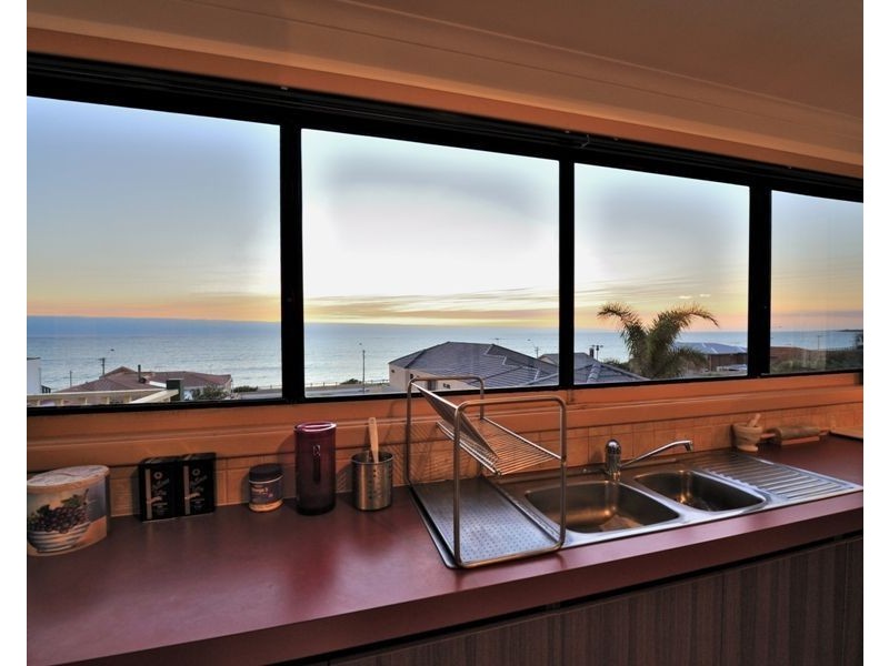 37 Graham Road, Quinns Rocks WA 6030