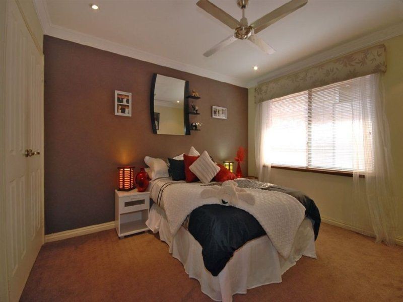 45 Merrang Circuit, Carramar WA 6031