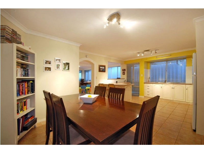 15 Simcoe Court, Joondalup WA 6027