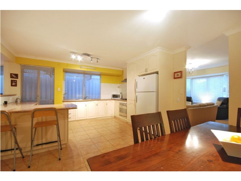 15 Simcoe Court, Joondalup WA 6027