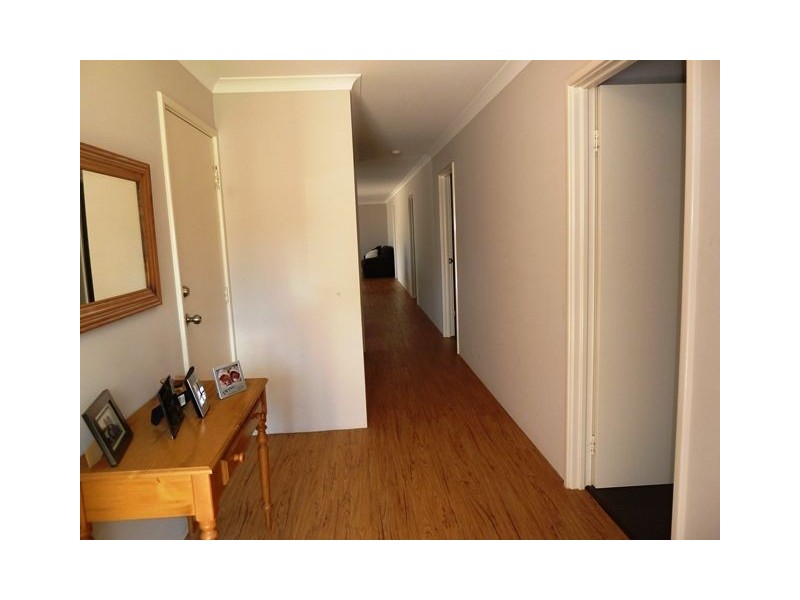 14 Stockholm Road, Wanneroo WA 6065