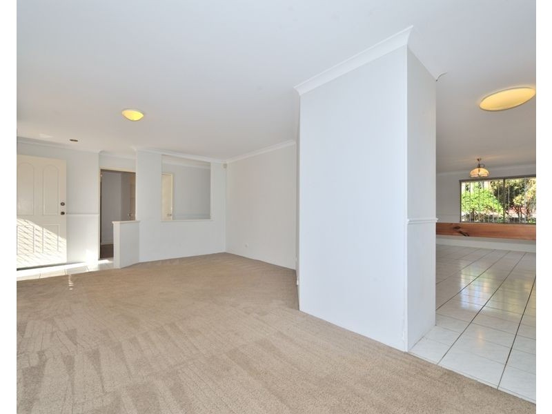 66 Stonehaven Parade, Kinross WA 6028