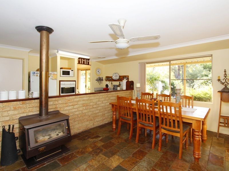 241 Jess Road, Bullsbrook WA 6084