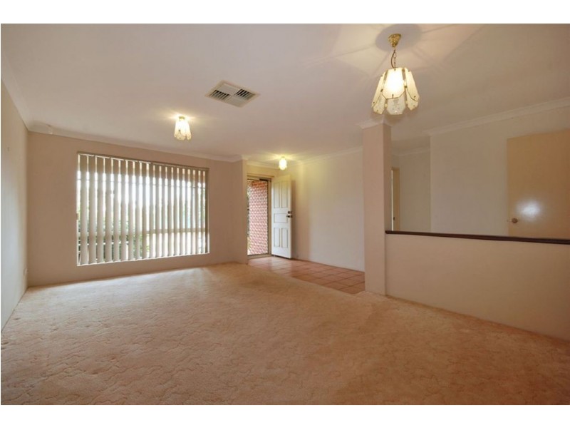 20 Bonnyrigg Pass, Kinross WA 6028