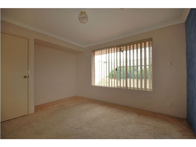 20 Bonnyrigg Pass, Kinross WA 6028