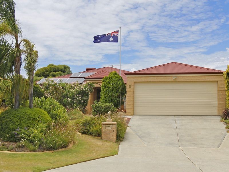 8 Dilkera Place, Quinns Rocks WA 6030