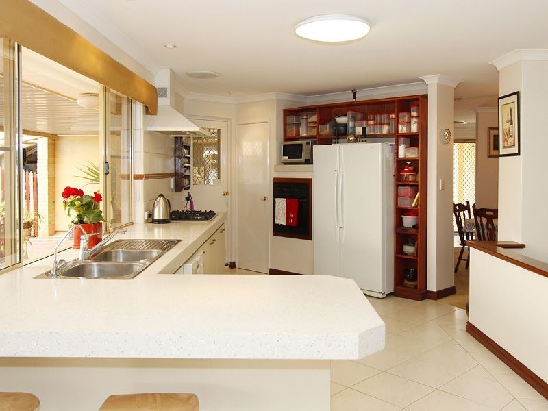 8 Dilkera Place, Quinns Rocks WA 6030