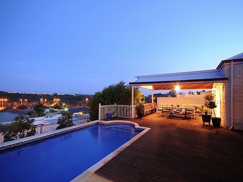 16 Setoma Court, Joondalup WA 6027