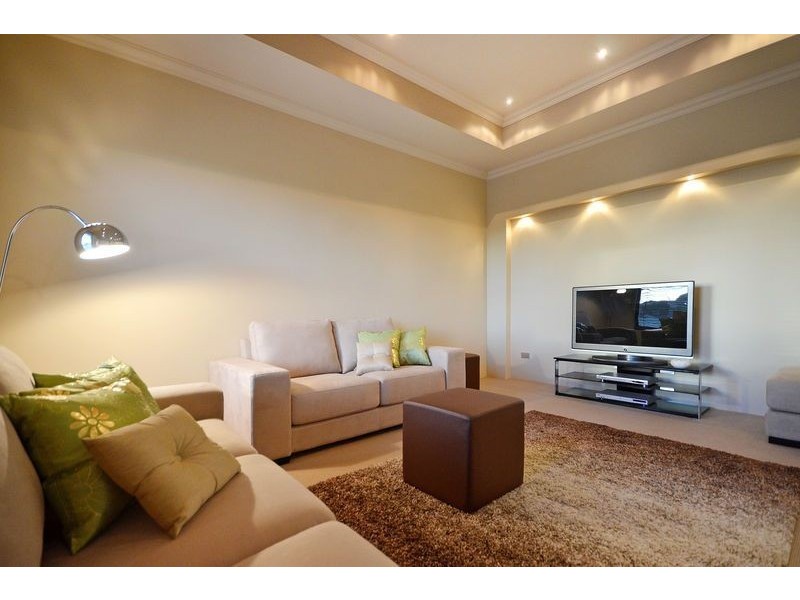 14 Oakdene Drive, Madeley WA 6065