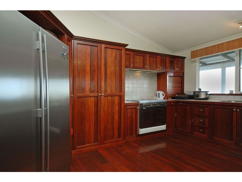 3 White Road, Quinns Rocks WA 6030