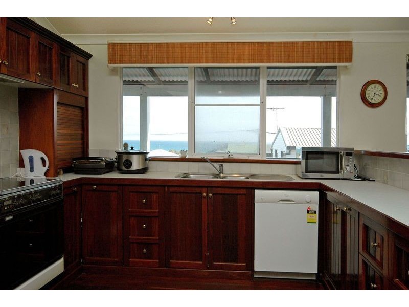 3 White Road, Quinns Rocks WA 6030