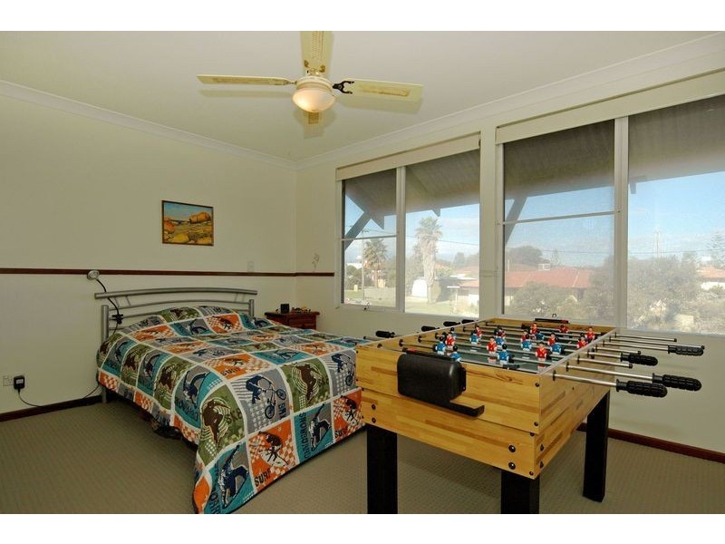 3 White Road, Quinns Rocks WA 6030