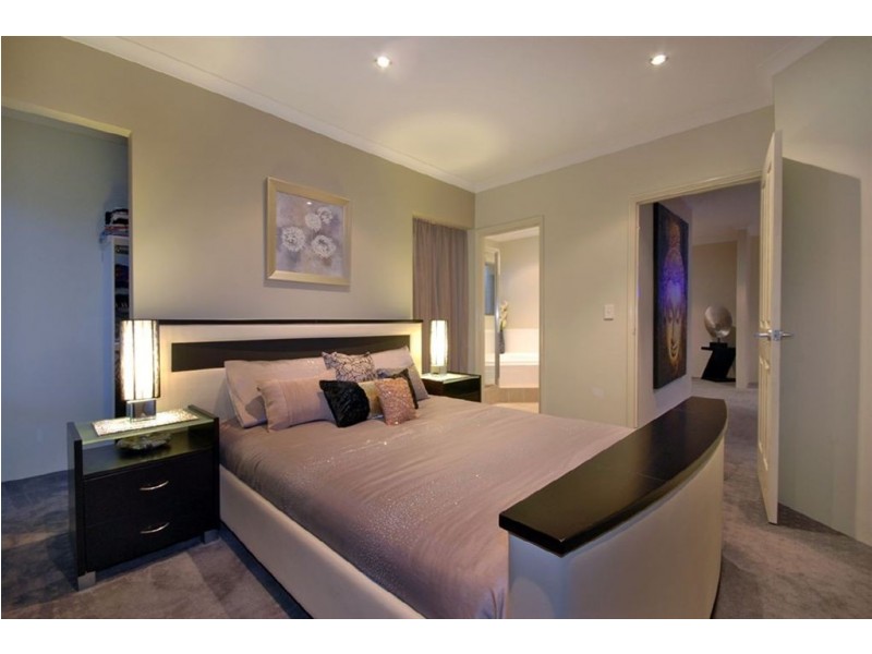 19 Kembla Circle, Madeley WA 6065