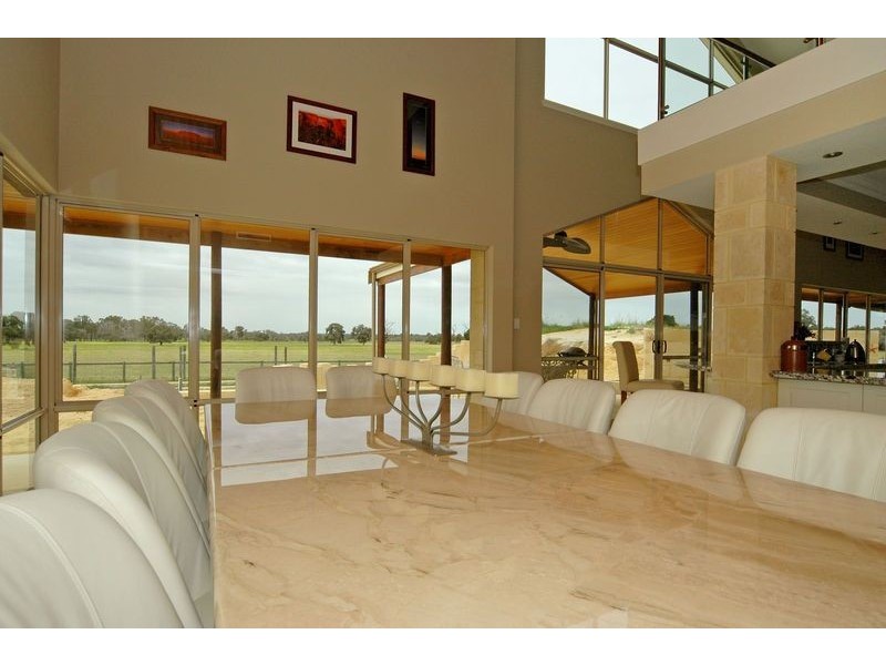 240 Neaves Road, Mariginiup WA 6065