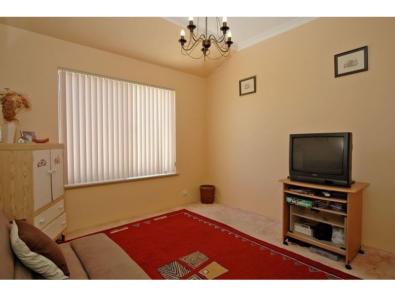 6 Sottogrande View, Connolly WA 6027