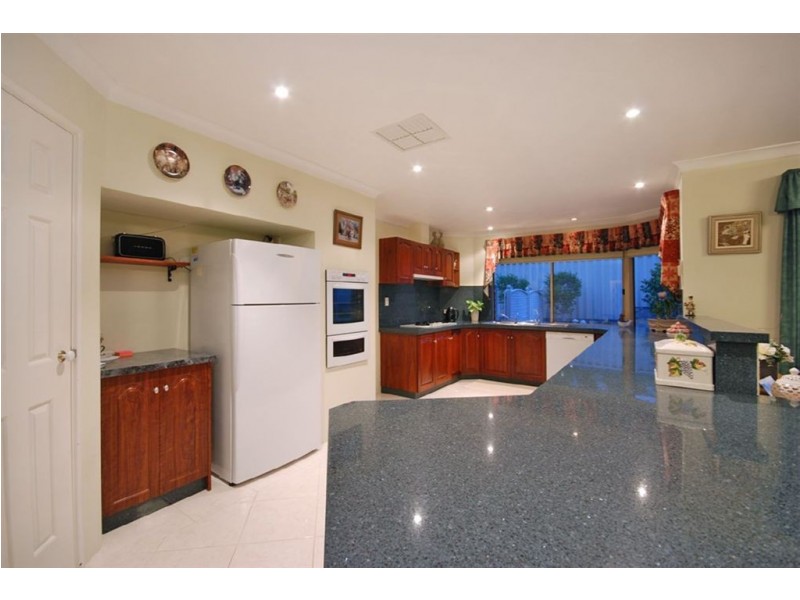 19 Oakland Hills Boulevard, Currambine WA 6028