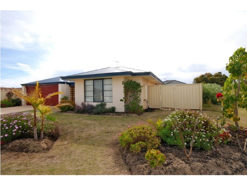 31 Alandale Bend, Banksia Grove WA 6031