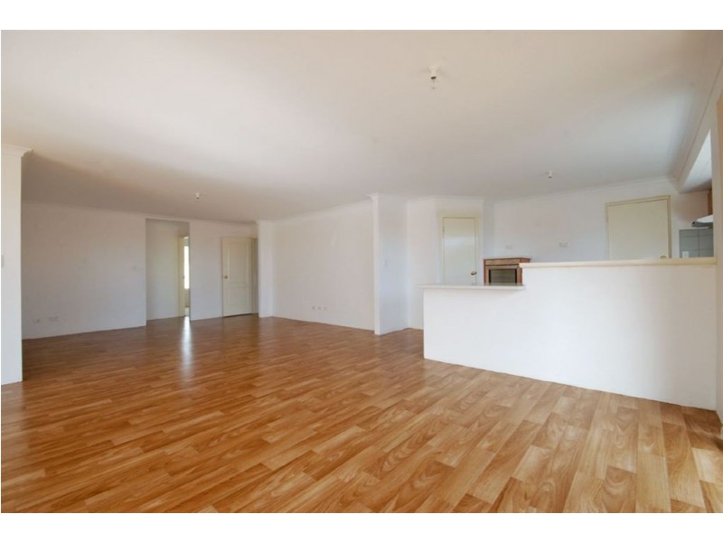 31 Alandale Bend, Banksia Grove WA 6031