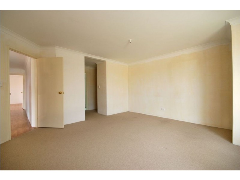 31 Alandale Bend, Banksia Grove WA 6031