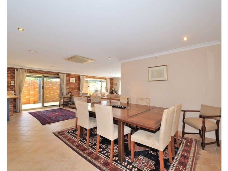 8 Shoalwater Parkway, Iluka WA 6028