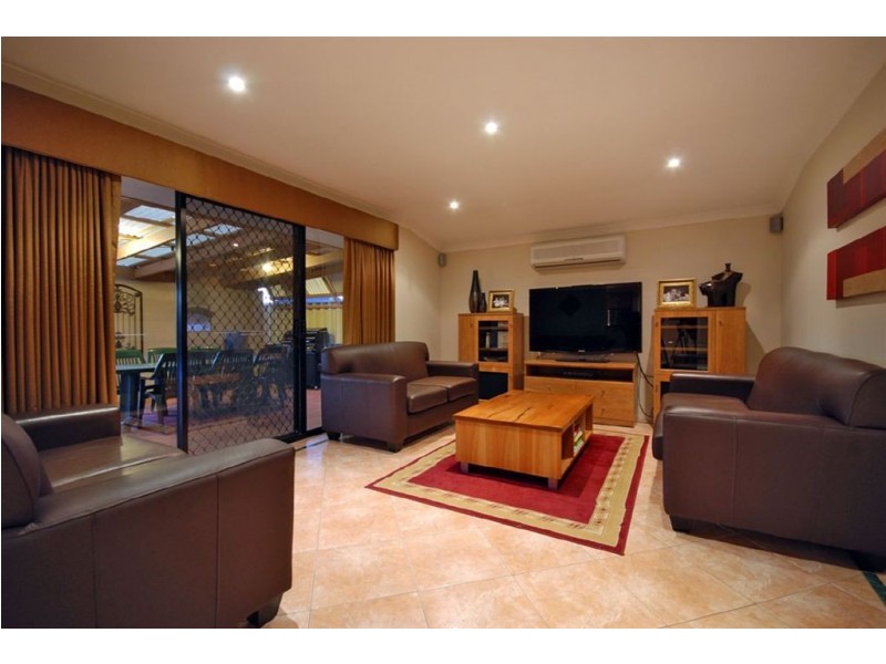 21 Straitsman Way, Currambine WA 6028