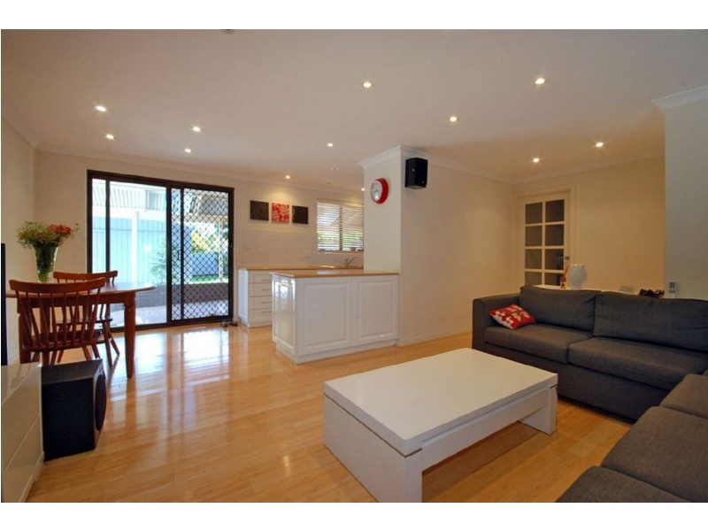 35 Killara Way, Craigie WA 6025