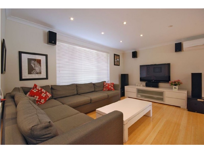 35 Killara Way, Craigie WA 6025