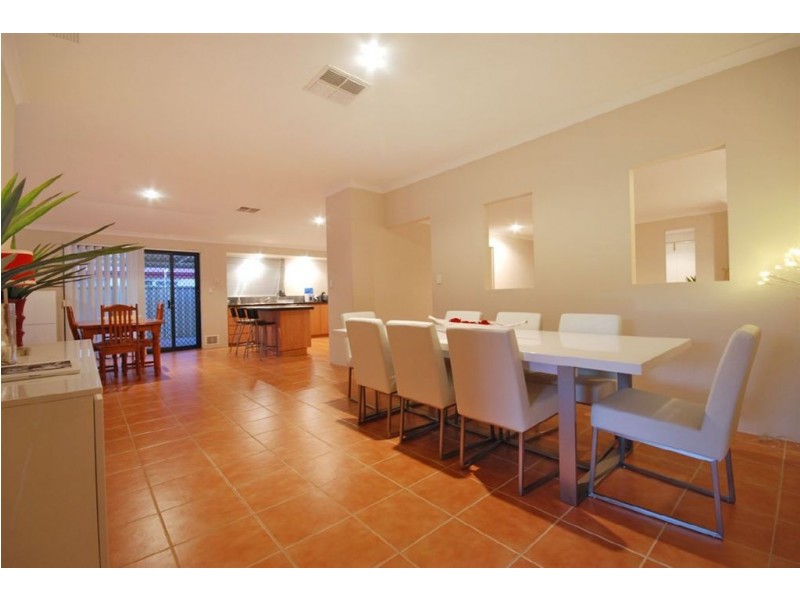 67 Carlton Turn, Currambine WA 6028