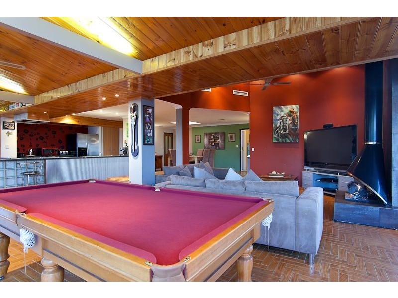 32 Lakevalley Drive, Edgewater WA 6027