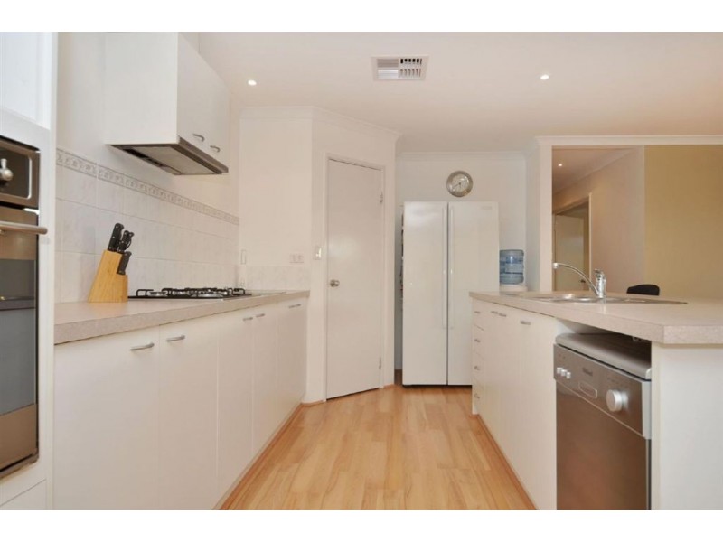 15 Vinciullo Way, Sinagra WA 6065