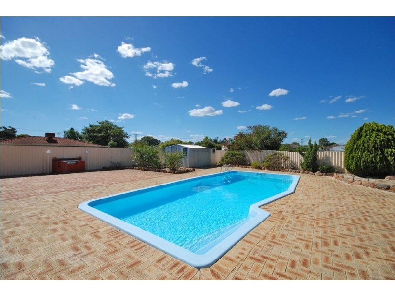 9 Braybrook Place, Craigie WA 6025