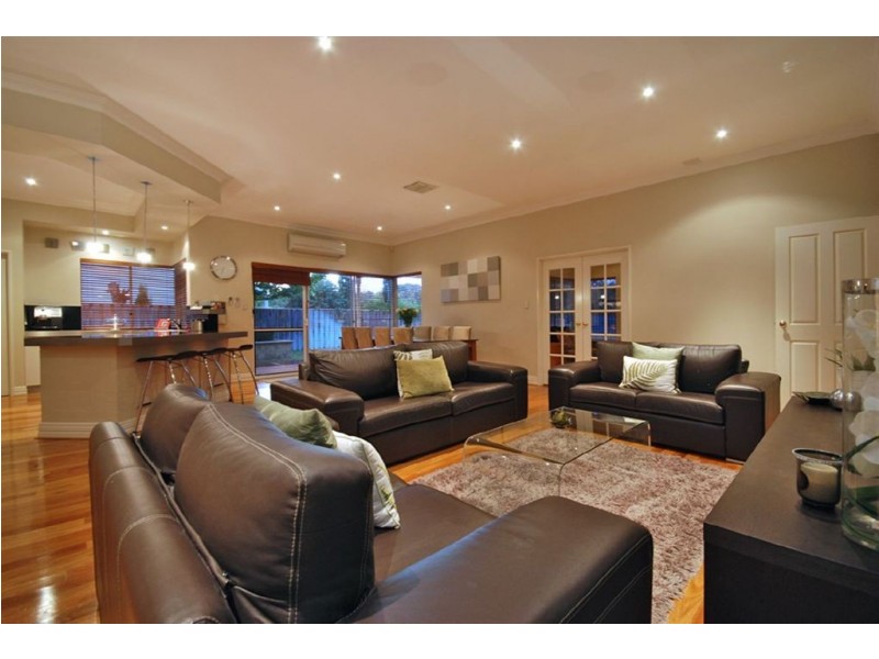 18 Tyneside Grove, Currambine WA 6028