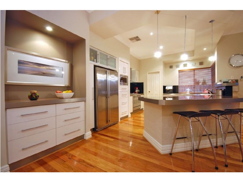 18 Tyneside Grove, Currambine WA 6028