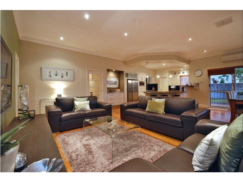 18 Tyneside Grove, Currambine WA 6028